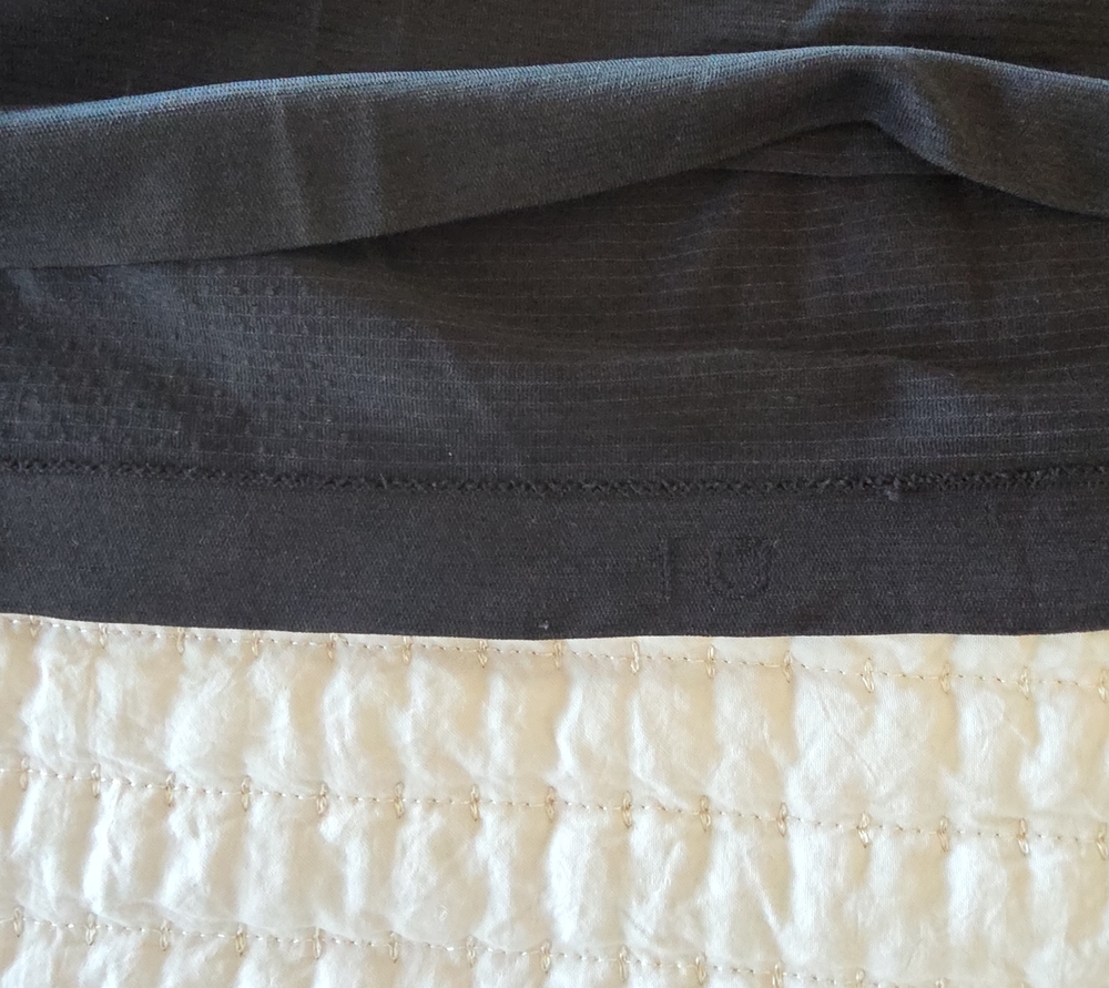 2 lululemon athletica Black Gray Swiftly Tanks - Picture 9 of 12